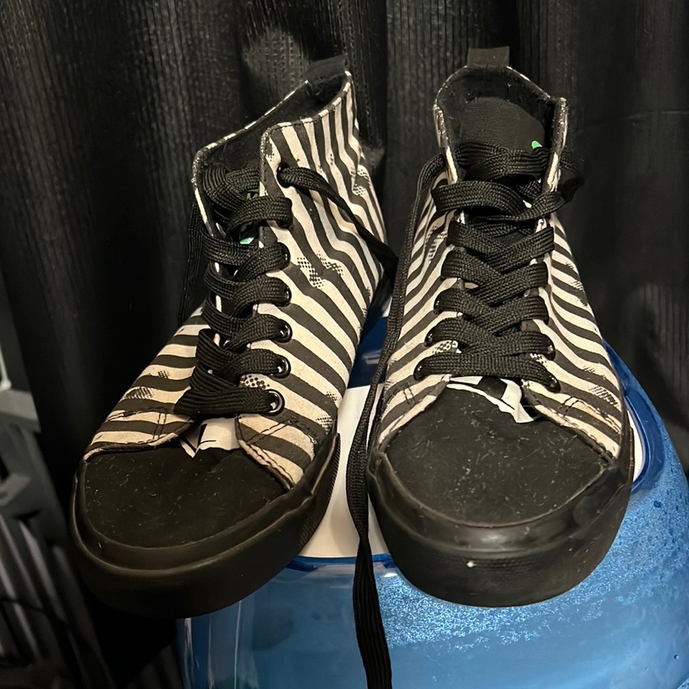 Beetlejuice high top shoes